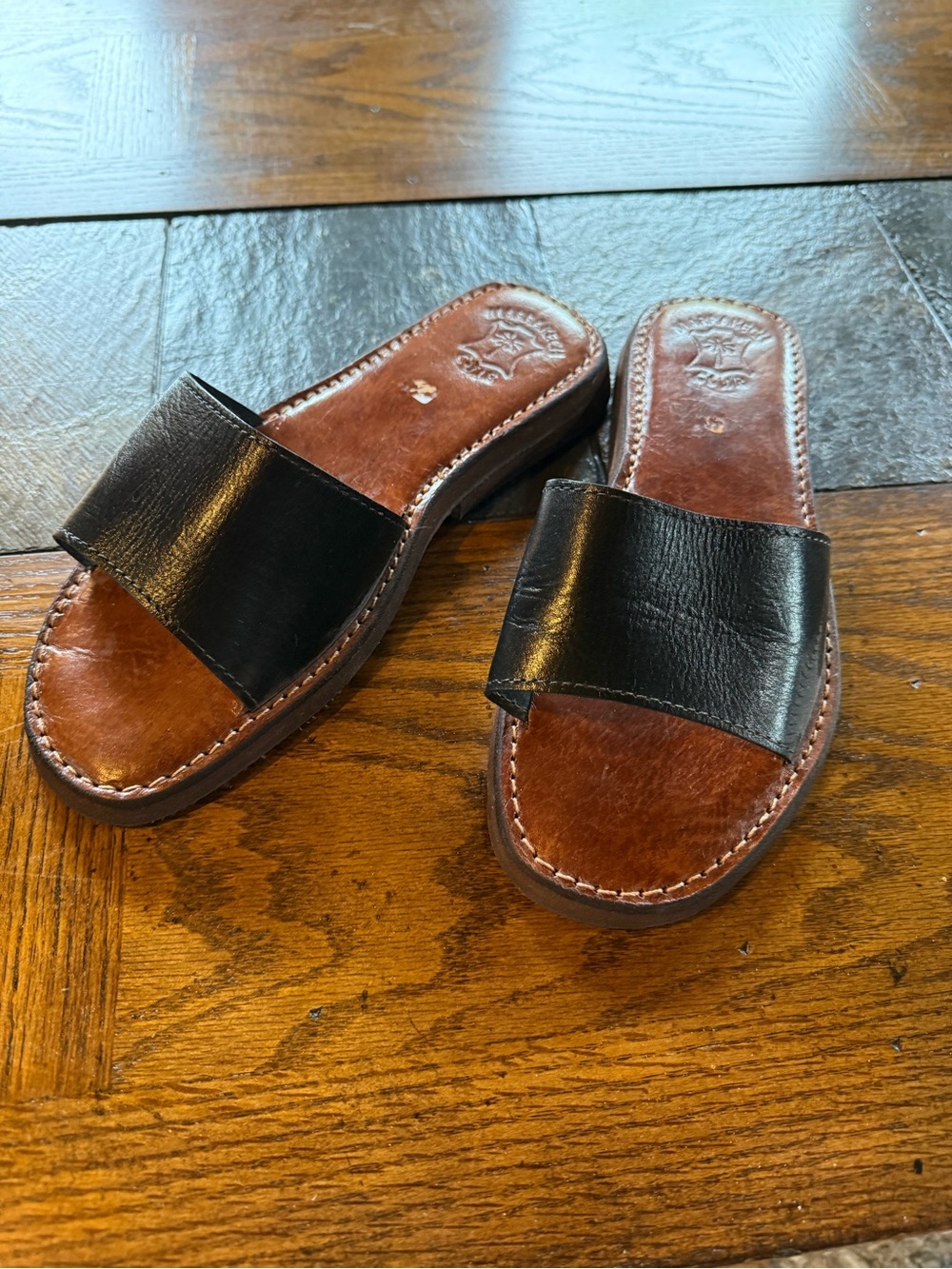 Women’s Handmade Leather Moroccan Sandals
